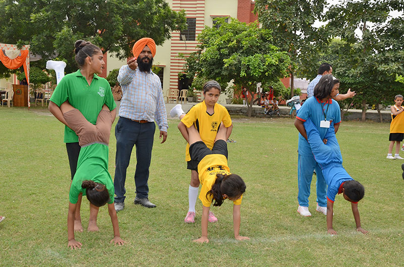 SPORTS - ATHLETICS 3