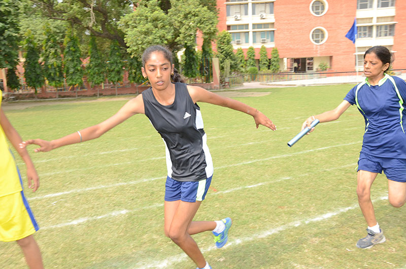 SPORTS - ATHLETICS 7
