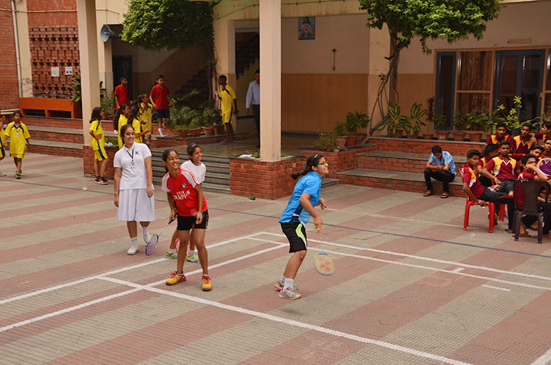 SPORTS - BADMINTON 9